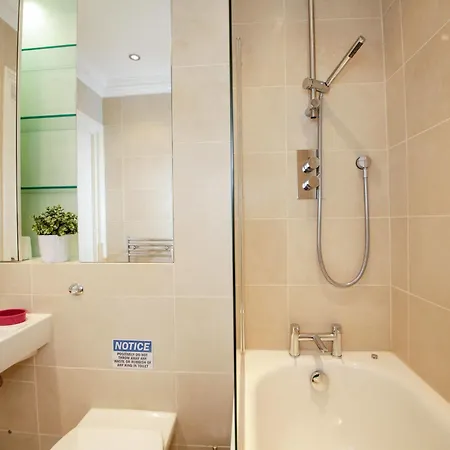 Park Views Hotel 4*