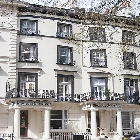 Lancaster Court Hotel 3*