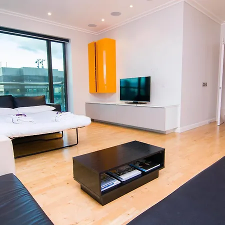 Apartment Canary Wharf - Corporate Riverside Apartments *