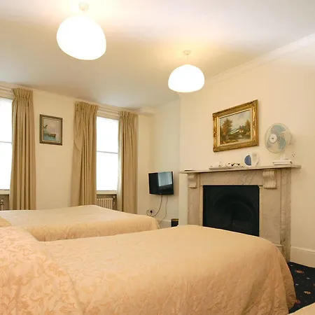 Jesmond 2*