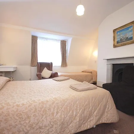 Jesmond 2*