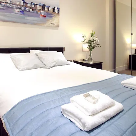 Valet Wembley * Wembley