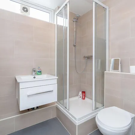 Royal West Drayton (Middlesex)