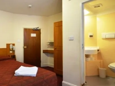 Seymour 2* Londra