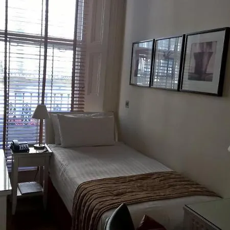 Hotel Kensington House 4*