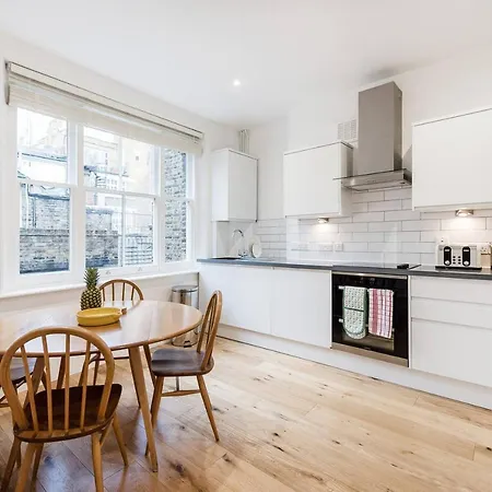 Covent Garden - Netflix And Nespresso Apartment London