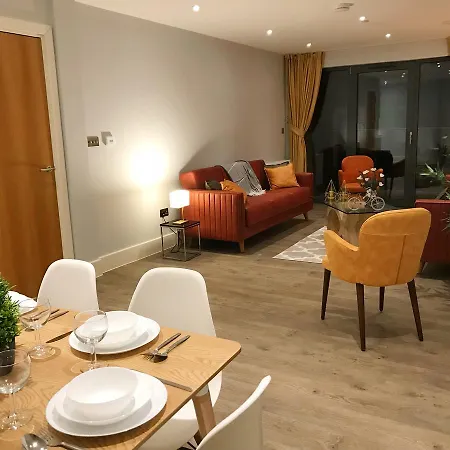 Elegant Plus London