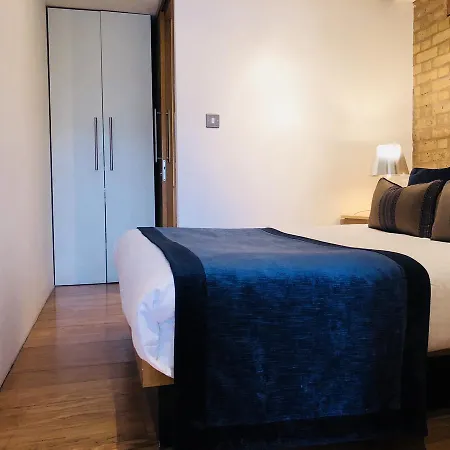 Gate House Apartments, Towerbridge *