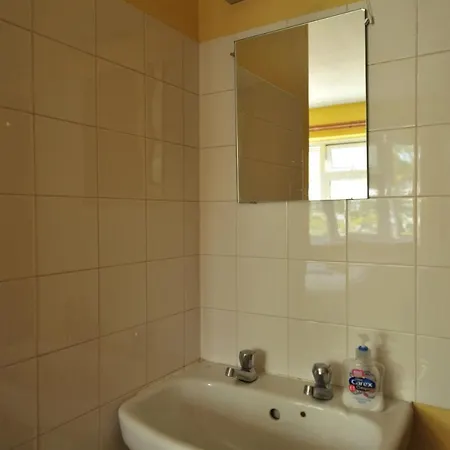 Hotel Acton Town London