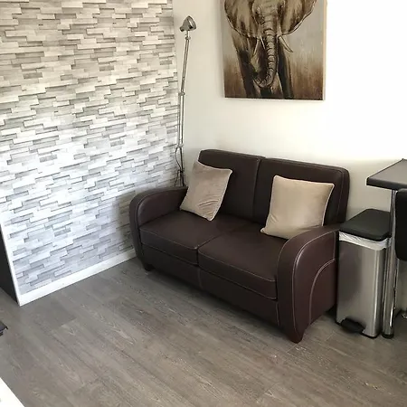 Bluegreen Apartment Edgware