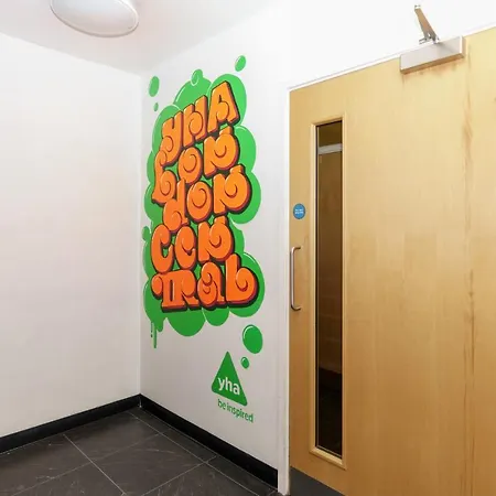 Yha Hostel *
