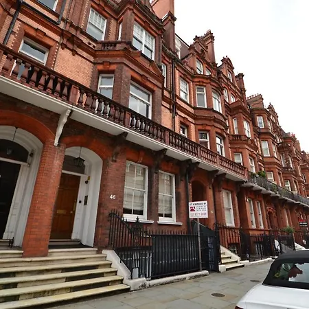 Apartment Sloane Square London