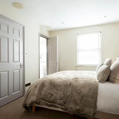 Apartment The Luxe Chelsea Townhouse London