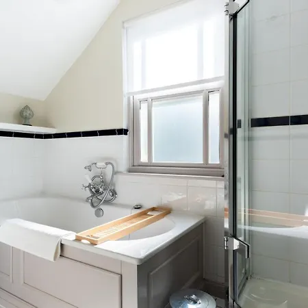 Apartment The Luxe Chelsea Townhouse *