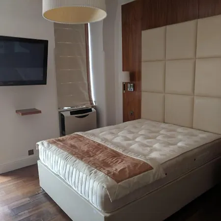 Apartment Sloane Square *