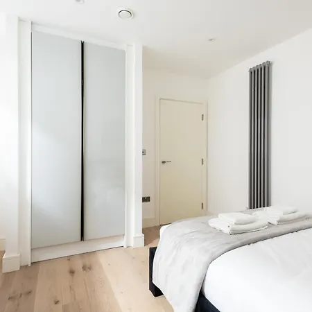 Continental In Central Camden Apartment *