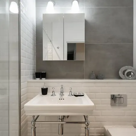 Apartment Continental In Central Camden London