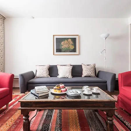 Elm Park Gardens Apartment London