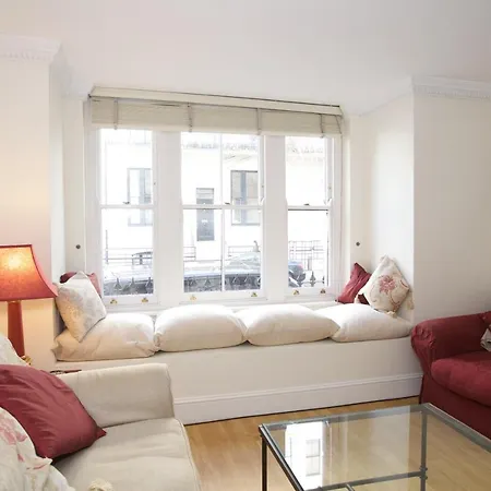 Apartment Leonard Court *
