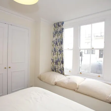 Leonard Court Apartment London