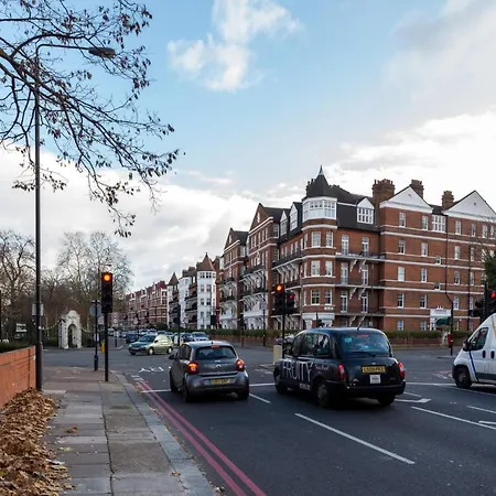 Luxury Battersea Park With Stunning Views *