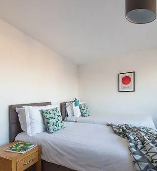 Sonder The Bard Aparthotel