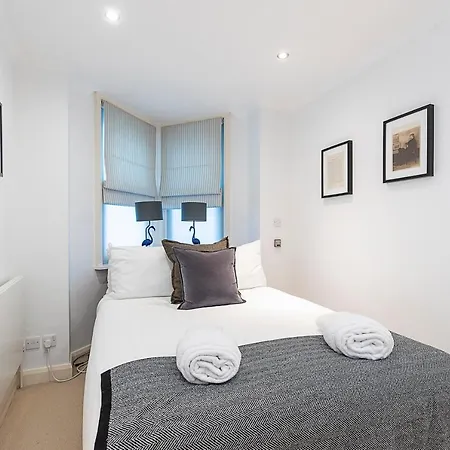 Lovely Flat In Chelsea *
