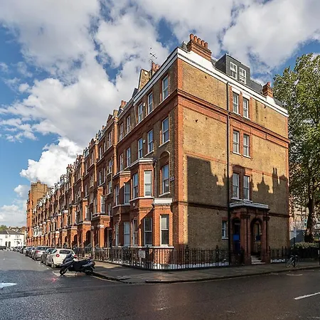 Lovely Flat In Chelsea Apartment