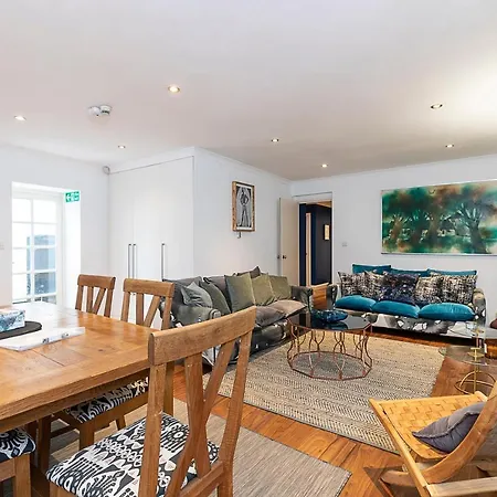 Lovely Flat In Chelsea Apartment London