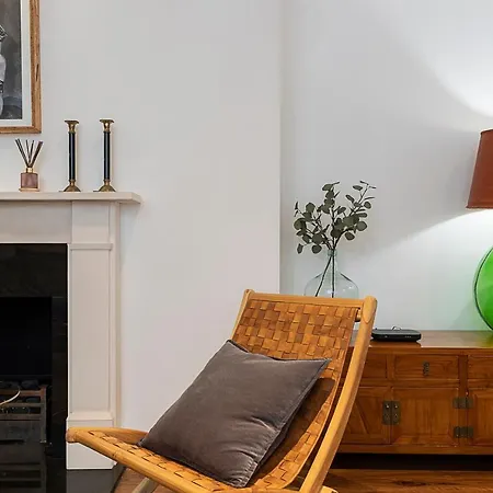 Lovely Flat In Chelsea