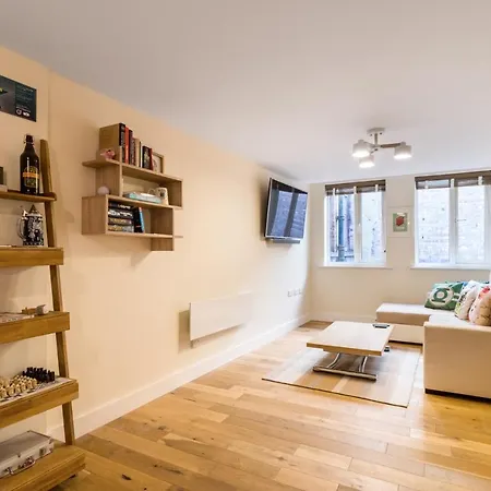 Fantastic Central Brixton Flat For Up To 6 Guests Daire