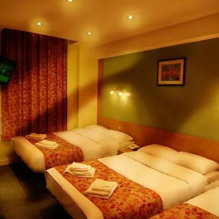 Hotel Westbury London