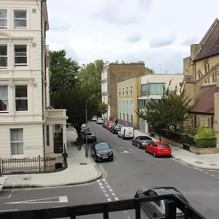 Regents Court Apartment