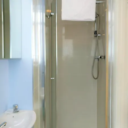 Regents Court Apartment