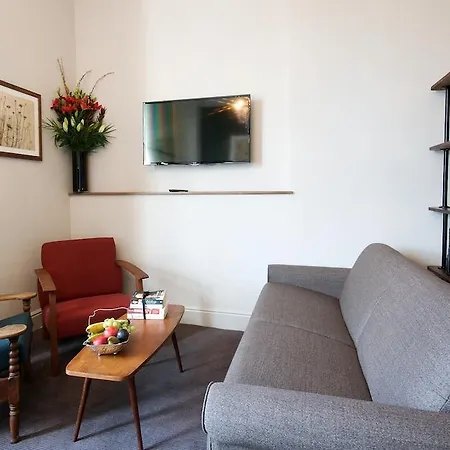 Gardens Hotel 3*