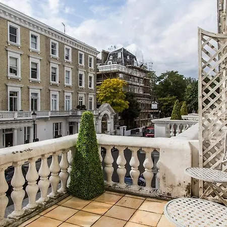 Harcourt Terrace Ii By Onefinestay * London