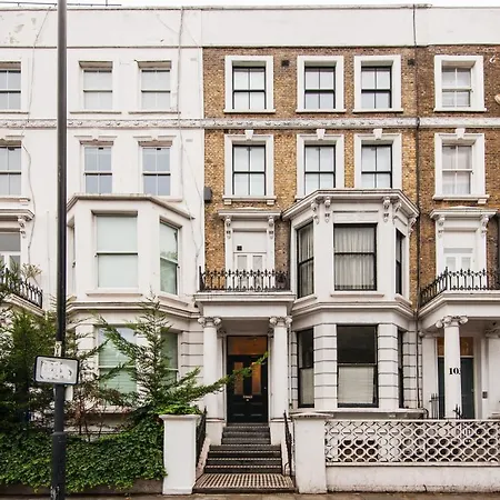 The Earl's Court Garden Gem *