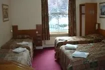 Berkeley Court Hotel 2*