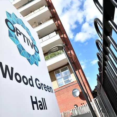 Wood Hall Apartment Southgate