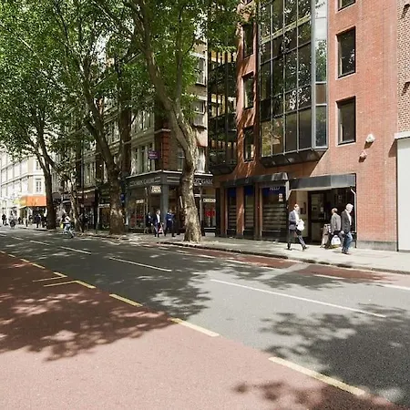 Apartment 2 Bedrooms Sleeps 6 - Central *