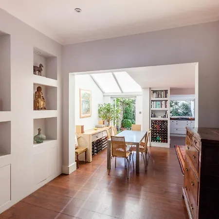 Apartment Afghan Road By Onefinestay London