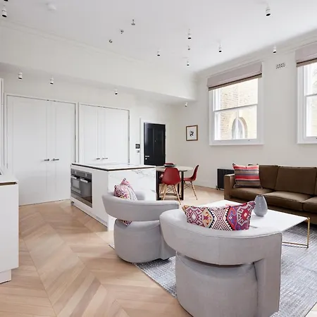 Sonder At Covent Garden Rose Street 3* Londra