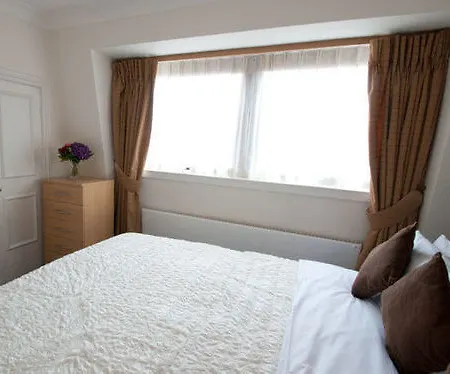 15 Basil Street Knightsbridge, Luxury Serviced