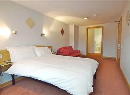 Hotel Hounslow Central Hotel