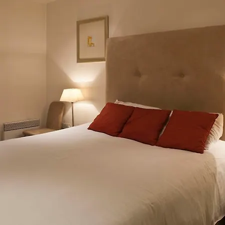 Apartment St George Wharf *