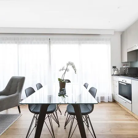Apartment Aspen Regis Kensington London