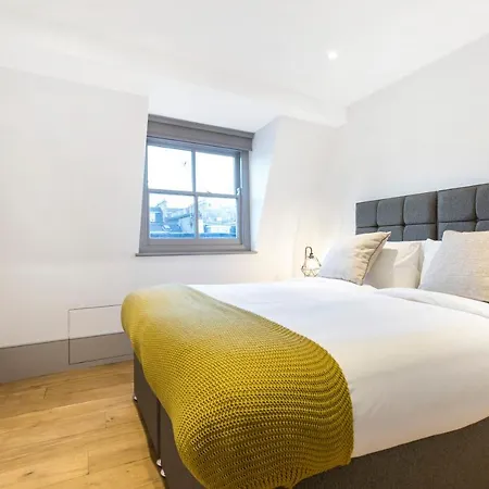 Apartment Aspen Regis Kensington