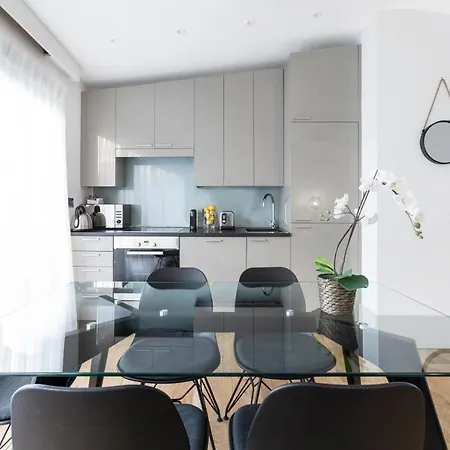 Apartment Aspen Regis Kensington *