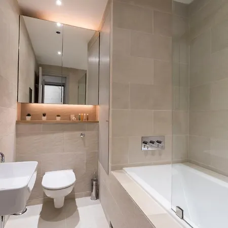 Aspen Regis Kensington Apartment London
