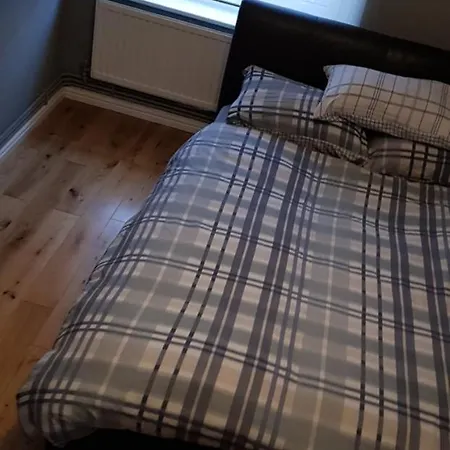 Guest house Zone 1 *